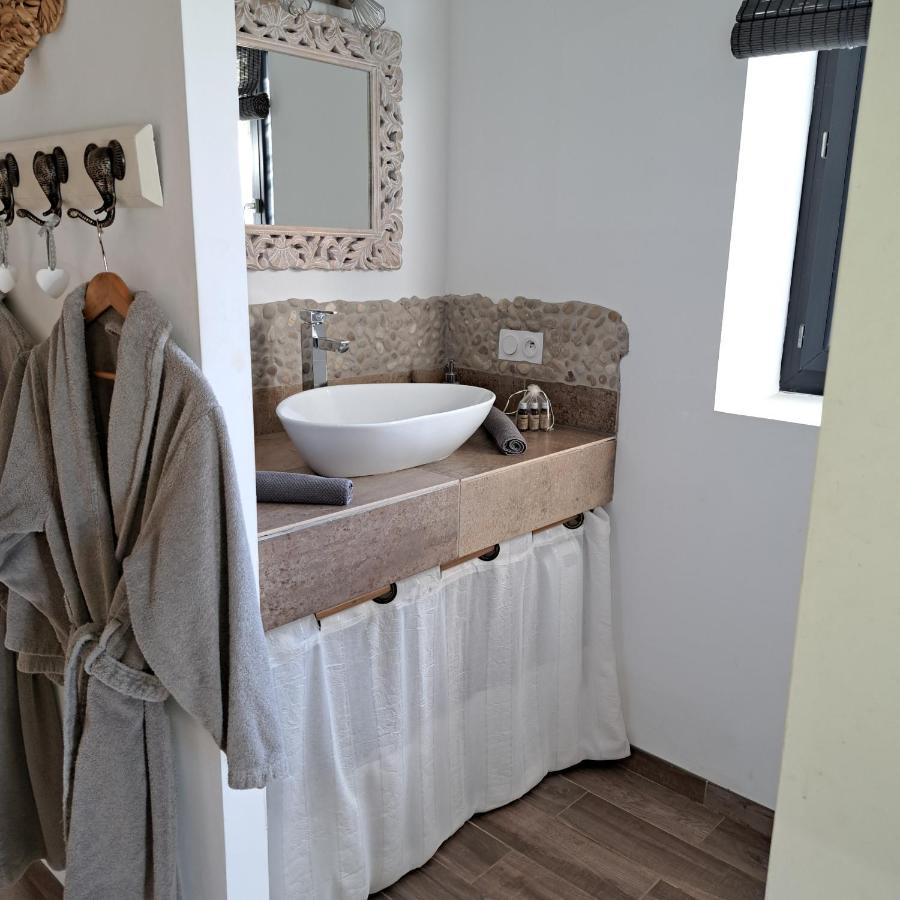 Chambre D'Hotes Des Loyes Jaillans Eksteriør billede
